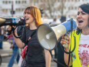 ALEMANIA – Prepararse para la lucha contra la austeridad y los recortes de empleo