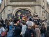 Francia estalla en revuelta juvenil y huelgas