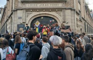 Francia estalla en revuelta juvenil y huelgas